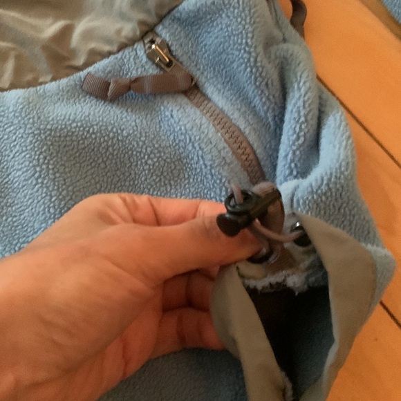 Women’s North Face Blazer - Picture 5 of 8